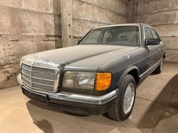 Schwarz Gebraucht 1985 Mercedes S280 Limousine | 4.970 €