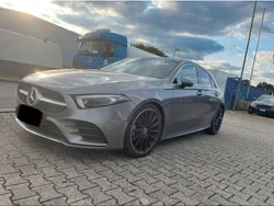 Grau Gebraucht 2018 Mercedes A200 AMG line Limousine | 17.850 € (Fairer Preis)