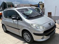 Gris aluminium Gebraucht 2007 Peugeot 1007 Premium Kleinwagen | 2.700 € (Guter Preis)