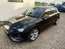 Schwarz Gebraucht 2020 Seat Leon FR Limousine | 21.400 € (Fairer Preis)