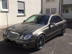 Grau Gebraucht 2006 Mercedes E350 Elegance Limousine | 13.500 € (Teuer)