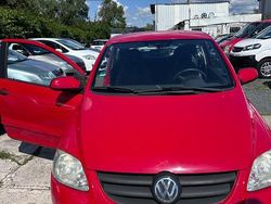 Rot Gebraucht 2009 VW Fox Refresh Kleinwagen | 1.600 € (Fairer Preis)