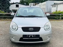 Silber Gebraucht 2010 Kia Picanto Attract Kleinwagen | 1.690 €