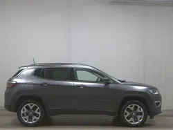 Granite crystal metallic Gebraucht 2020 Jeep Compass Limited SUV | 17.980 € (Guter Preis)