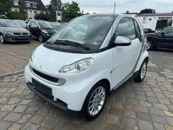 Weiß Gebraucht 2009 Smart ForTwo Coupé Passion Coupé | 3.790 € (Fairer Preis)
