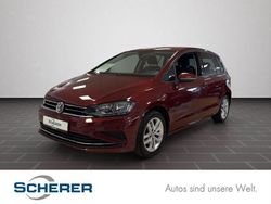 Rot Gebraucht 2018 VW Golf Sportsvan Comfortline Van / Kleinbus | 14.800 € (Fairer Preis)