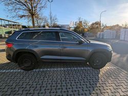 Grau Gebraucht 2018 Skoda Kodiaq Style SUV | 21.900 € (Fairer Preis)