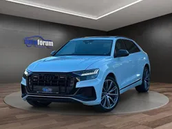 Gletscherweiß metallic Gebraucht 2022 Audi SQ8 Advanced SUV | 87.990 € (Teuer)