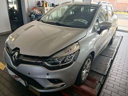 Silber Gebraucht 2018 Renault Clio GrandTour Kombi | 8.499 €