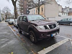 Schwarz Gebraucht 2013 Nissan Pathfinder SUV | 14.000 € (Fairer Preis)