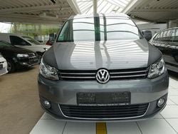 Grau Gebraucht 2015 VW Caddy Comfortline Van / Kleinbus | 8.990 € (Guter Preis)