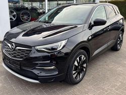 Schwarz Gebraucht 2018 Opel Grandland X Basis SUV | 15.000 € (Fairer Preis)
