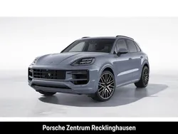 Grau Gebraucht 2024 Porsche Cayenne S E-Hybrid SUV | 130.890 € (Fairer Preis)