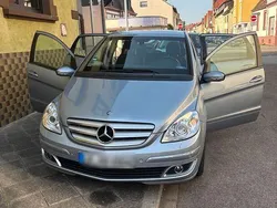 Schwarz Gebraucht 2006 Mercedes B200 Van / Kleinbus | 5.500 € (Teuer)