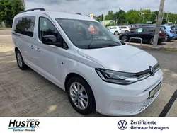 Candy weiß 6760 Gebraucht 2021 VW Caddy Life Van / Kleinbus | 27.950 € (Teuer)