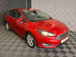 Rot Gebraucht 2016 Ford Focus Business Edition Limousine | 10.940 € (Fairer Preis)