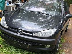 Schwarz Gebraucht 2003 Peugeot 206 Coupé | 600 € (Guter Preis)