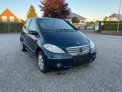 Blau Gebraucht 2004 Mercedes A170 Elegance Kleinwagen | 2.990 € (Fairer Preis)