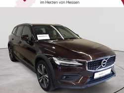 Braun Gebraucht 2020 Volvo V60 CC Kombi | 18.988 € (Guter Preis)