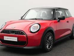 Rot Gebraucht 2024 Mini Cooper S Classic Kleinwagen | 26.136 € (Guter Preis)