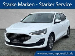 Frozen white Neu 2025 Ford Focus Titanium Limousine | 31.100 € (Fairer Preis)