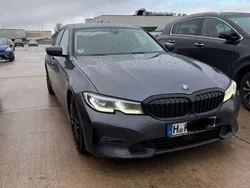 Grau Gebraucht 2020 BMW 330e Sport Line Limousine | 34.000 €