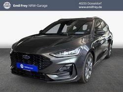 Magnetic metallic Gebraucht 2024 Ford Focus ST-Line Kombi | 25.590 € (Fairer Preis)