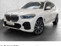 Weiß Gebraucht 2022 BMW X5 M Sport SUV | 57.770 € (Fairer Preis)