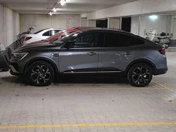 Grau Gebraucht 2022 Renault Arkana Engineered SUV | 22.990 € (Fairer Preis)