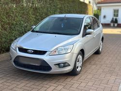 Silber Gebraucht 2008 Ford Focus Kleinwagen | 2.850 € (Fairer Preis)