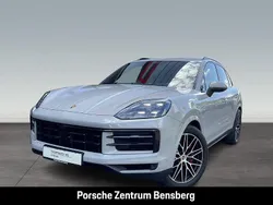 Grau Gebraucht 2024 Porsche Cayenne S E-Hybrid SUV | 111.900 € (Guter Preis)