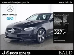 Schwarz obsidianschwarz metallic Gebraucht 2024 Mercedes C180 Avantgarde Kombi | 35.790 € (Fairer Preis)