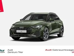 Distriktgrün metallic Gebraucht 2025 Audi A3 S-Line | 33.580 € (Teuer)