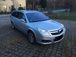 Silber Gebraucht 2007 Opel Vectra Innovation Kombi | 1.799 € (Guter Preis)