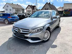 Silber Gebraucht 2015 Mercedes C180 Limousine | 15.800 € (Fairer Preis)