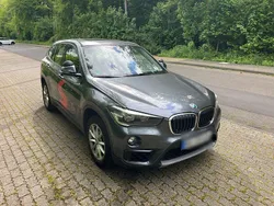 Grau Gebraucht 2017 BMW X1 Advantage SUV | 9.999 € (Etwas zu teuer)