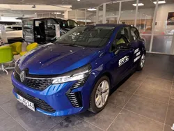 Andere farbe Gebraucht 2024 Renault Clio V Evolution Kleinwagen | 20.299 € (Teuer)