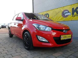 Rot Gebraucht 2012 Hyundai i20 Edition Kleinwagen | 4.500 € (Fairer Preis)