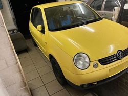 Gelb Gebraucht 2003 VW Lupo Kleinwagen | 2.650 € (Etwas zu teuer)