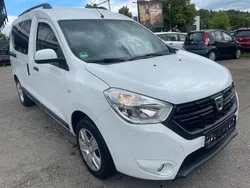 Weiß Gebraucht 2018 Dacia Dokker Comfort Van | 7.200 € (Fairer Preis)
