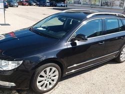 Schwarz Gebraucht 2011 Skoda Superb Elegance Kombi | 9.900 € (Teuer)