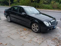 Mercedes E220