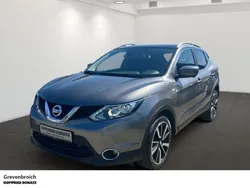 Grau Gebraucht 2017 Nissan Qashqai Tekna SUV | 15.780 € (Guter Preis)
