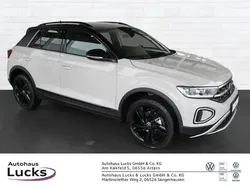 Grau (ascotgrau schwarz) Gebraucht 2025 VW T-Roc Style SUV | 37.448 € (Teuer)