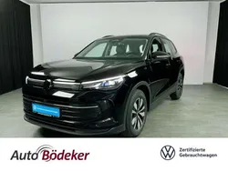 Grenadillschwarz Gebraucht 2024 VW Tiguan Goal SUV | 37.490 € (Superpreis)