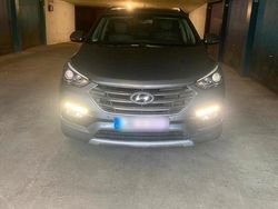 Grau Gebraucht 2016 Hyundai Santa Fe SUV | 13.500 € (Superpreis)