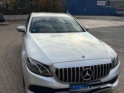 Silber Gebraucht 2017 Mercedes E220 Avantgarde Kombi | 16.500 € (Fairer Preis)