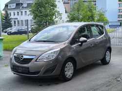 Braun Gebraucht 2012 Opel Meriva Edition Van / Kleinbus | 4.999 € (Fairer Preis)