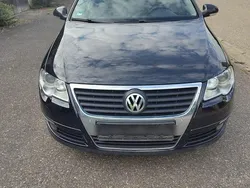 Schwarz Gebraucht 2010 VW Passat Sportline Kombi | 5.000 € (Fairer Preis)