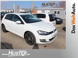 Weiß Gebraucht 2017 VW Golf VII Allstar Limousine | 16.426 € (Guter Preis)